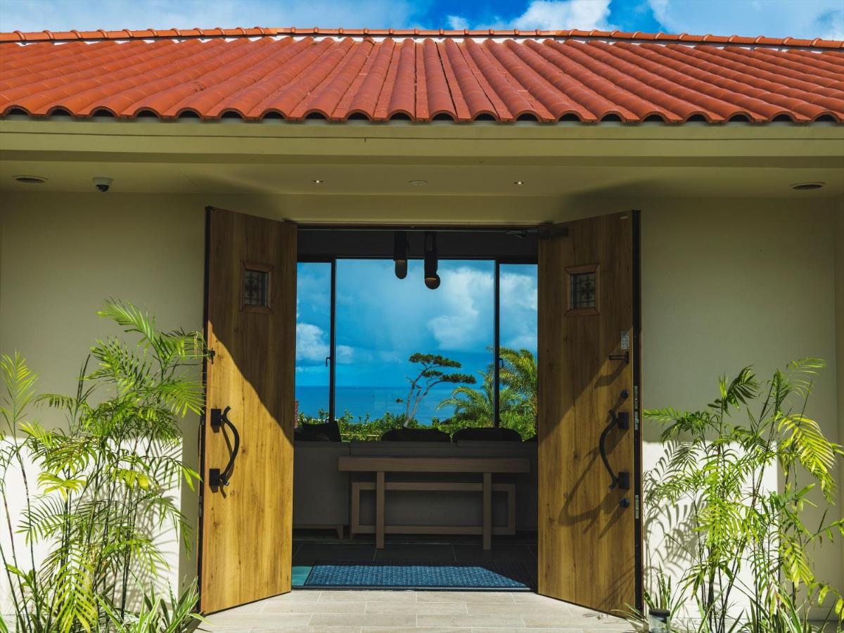Kanehide Kise Country Club Nago Exterior foto